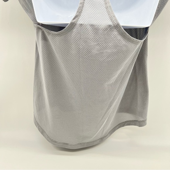Victoria's Secret Victoria Sport Light Gray Short Open Back Sleeve Tee-Size XS - Picture 8 of 10